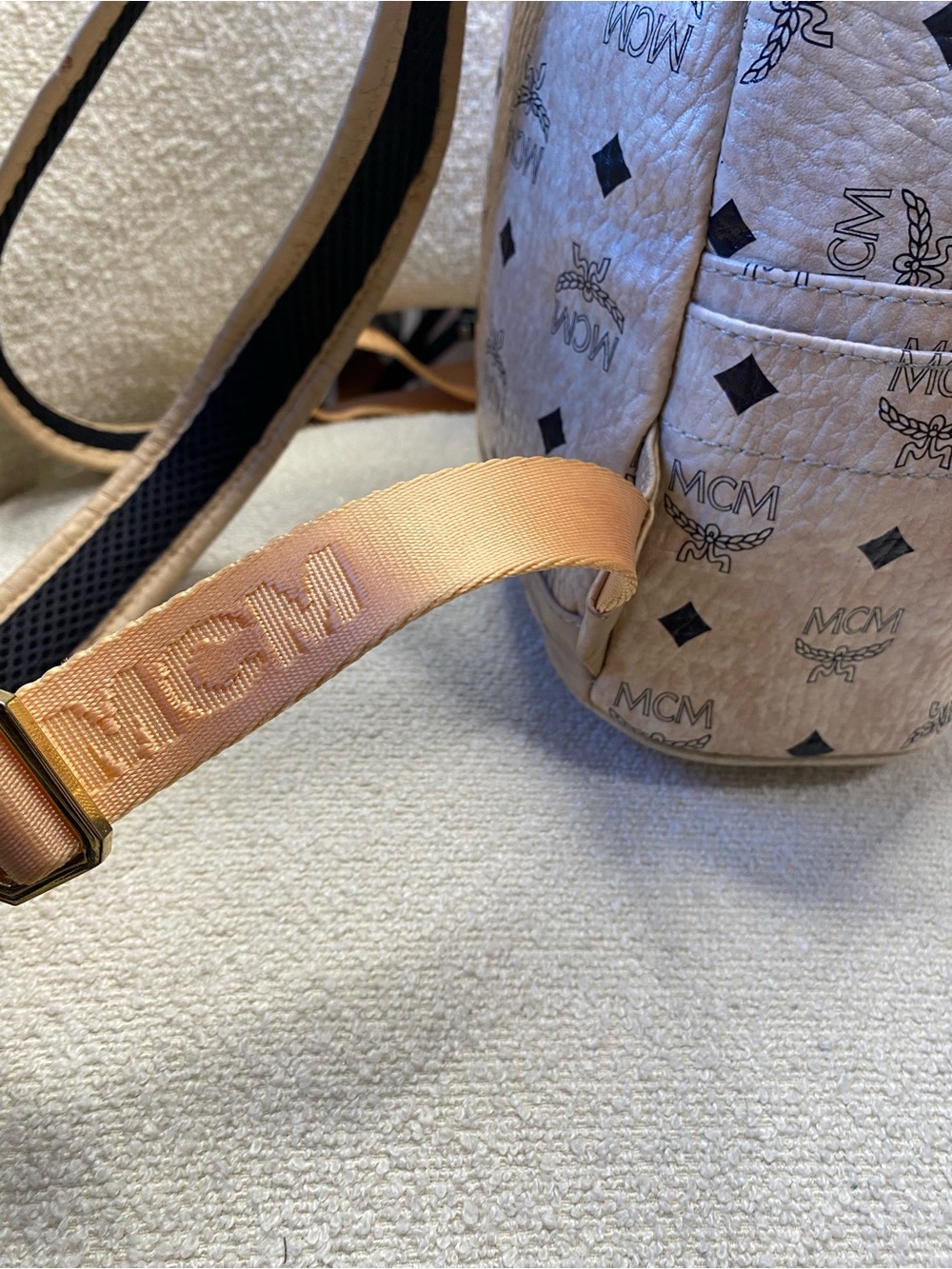 🛍️MCM Authentic Limited Edition Visetos Stark Rabbit Backpack Vintage 2017 - Picture 7 of 12